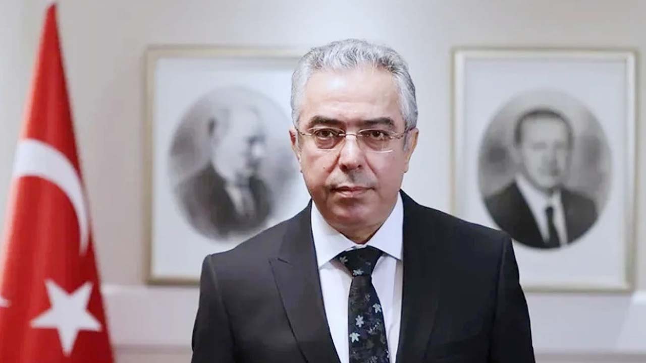 Mehmet Uçum (3)