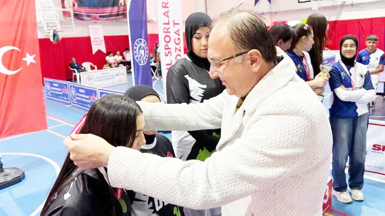 Milli Eğitim Spor Ödül (1)