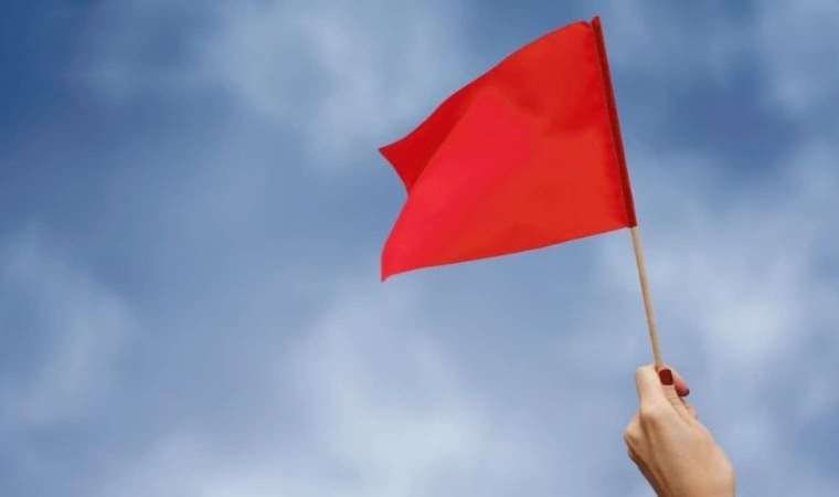 Red Flag'in Anlamı Nedir Red Flag Ne Demek-1