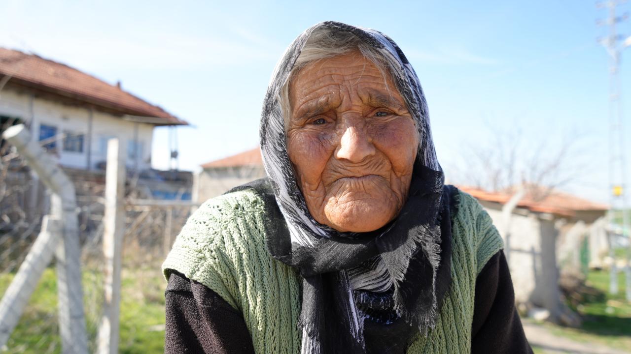Yaşlı (3)