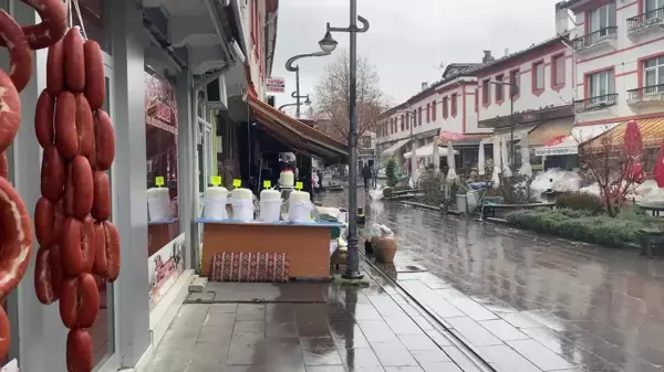 Zafer Partisi Yozgat Il Baskani Deniz Altinta 18172499 Amp