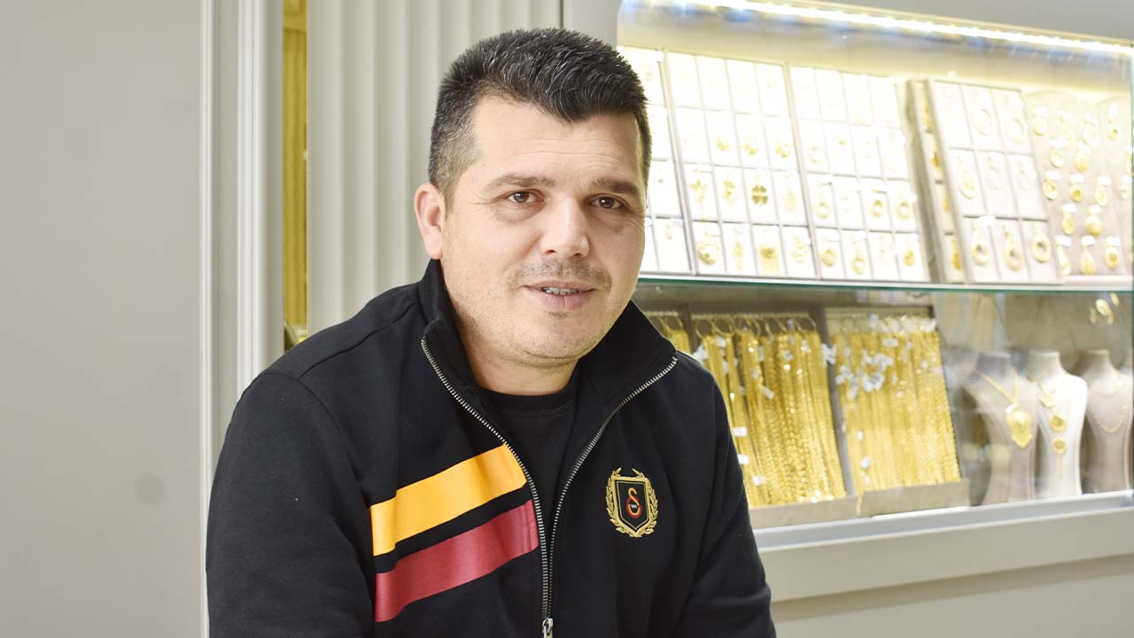 Adem Nazlı (3)-1