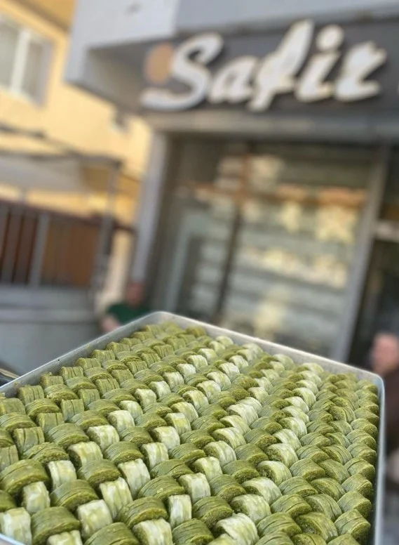 Baklavanın Tadı Kaçtı! Yemeyin (3)