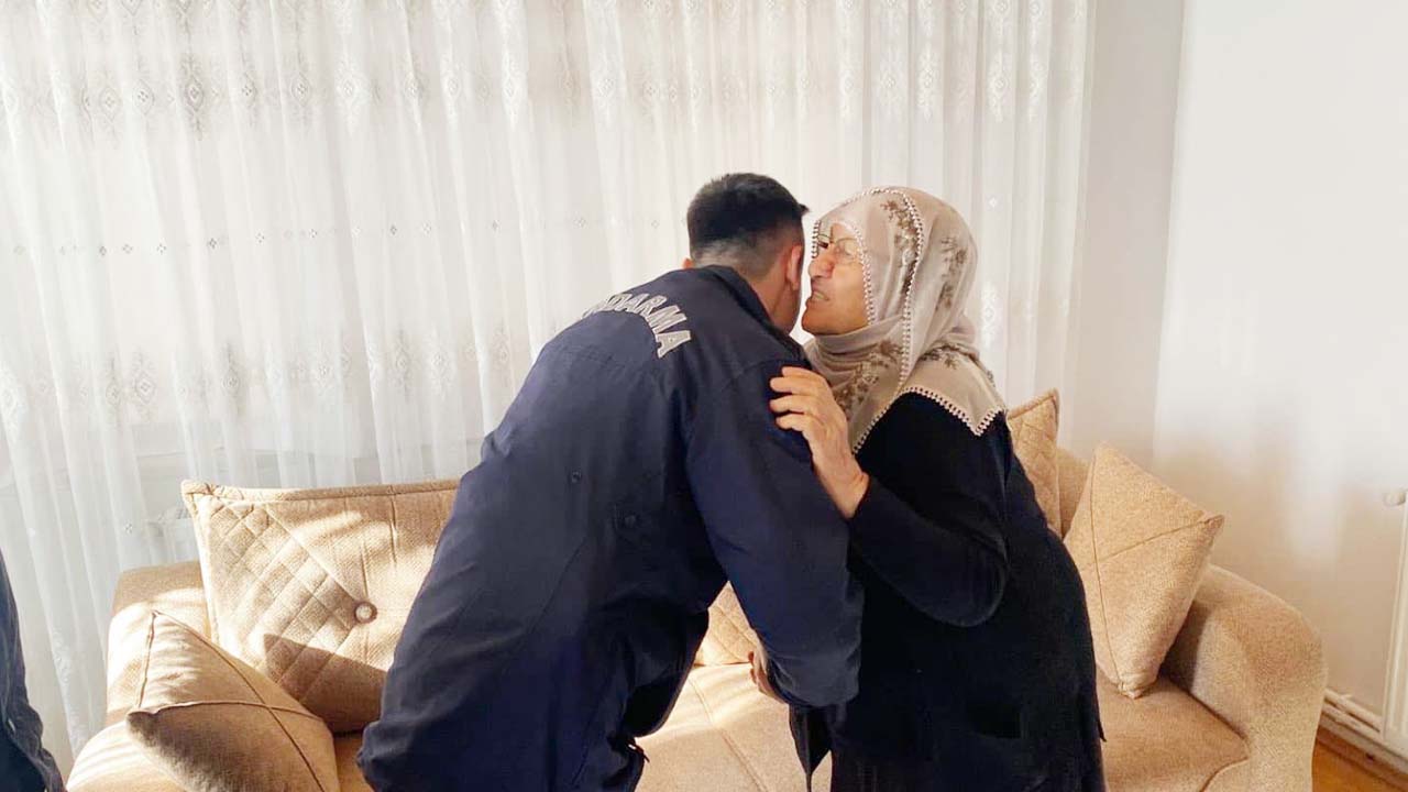 Jandarma Şehit Anne (2)
