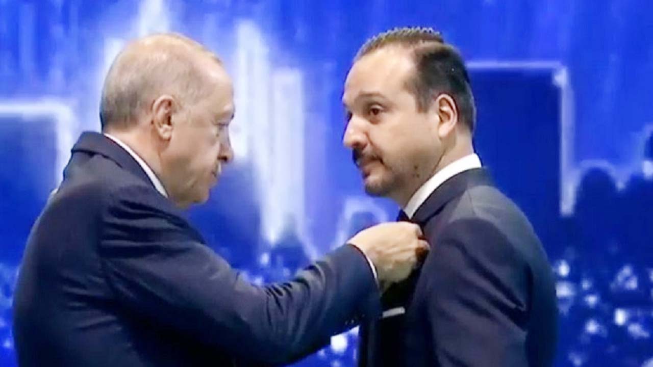 Kürşad Zorlu (1)