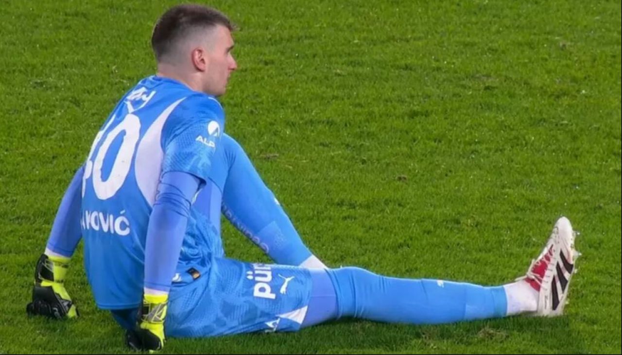 Livakovic Neden Oynamıyor (Fenerbahçe Göztepe Maçı) (5)