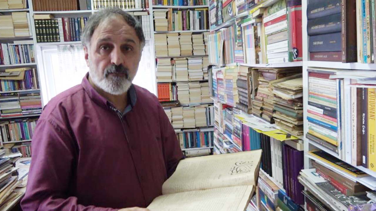 Selahattin Kütüphane (3)