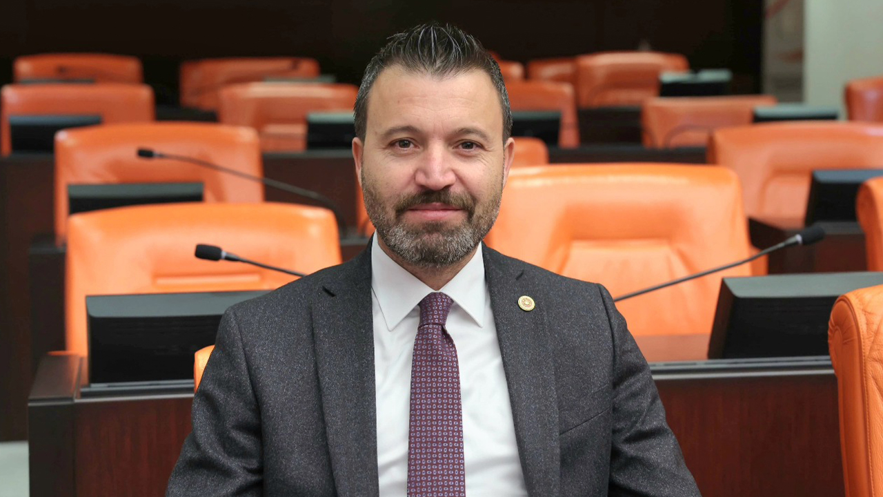 Süyelman Şahan 1
