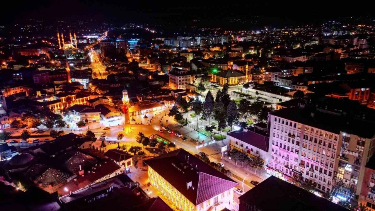 Yozgat'ın Komşusundan Duyarlı Ve İç Isıtan Hareket Hazineye Bağışladı (1)-1