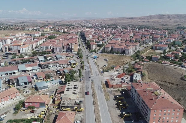 Yozgat'ta Birden Gökyüzü Hareketlendi Herkes Telefonlarına Sarıldı (2)