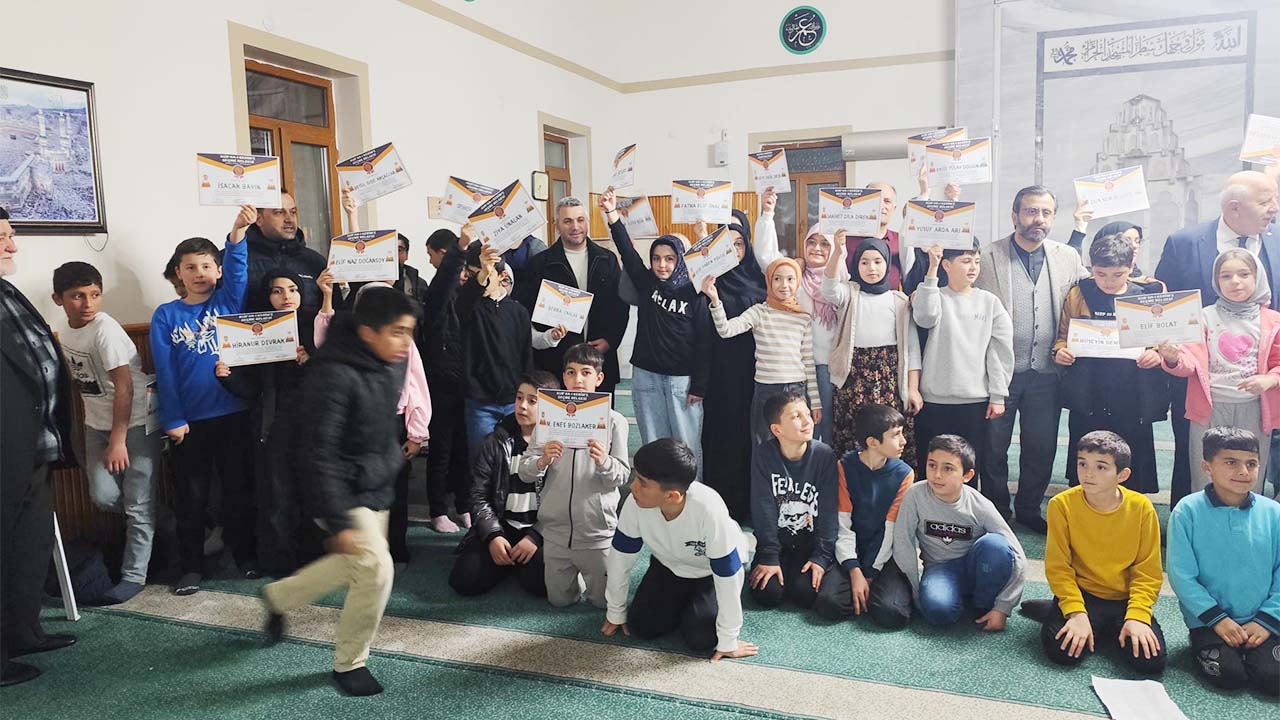 Akdağ Kuran Kursu (4)