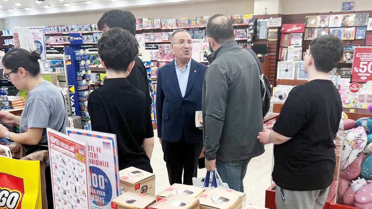Bekir Bozdağ (2)