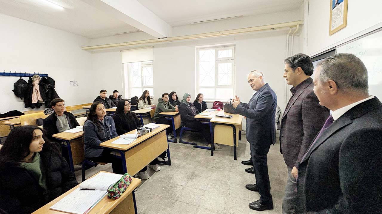 Boğazliyan Beledi̇ye Başkani (4)