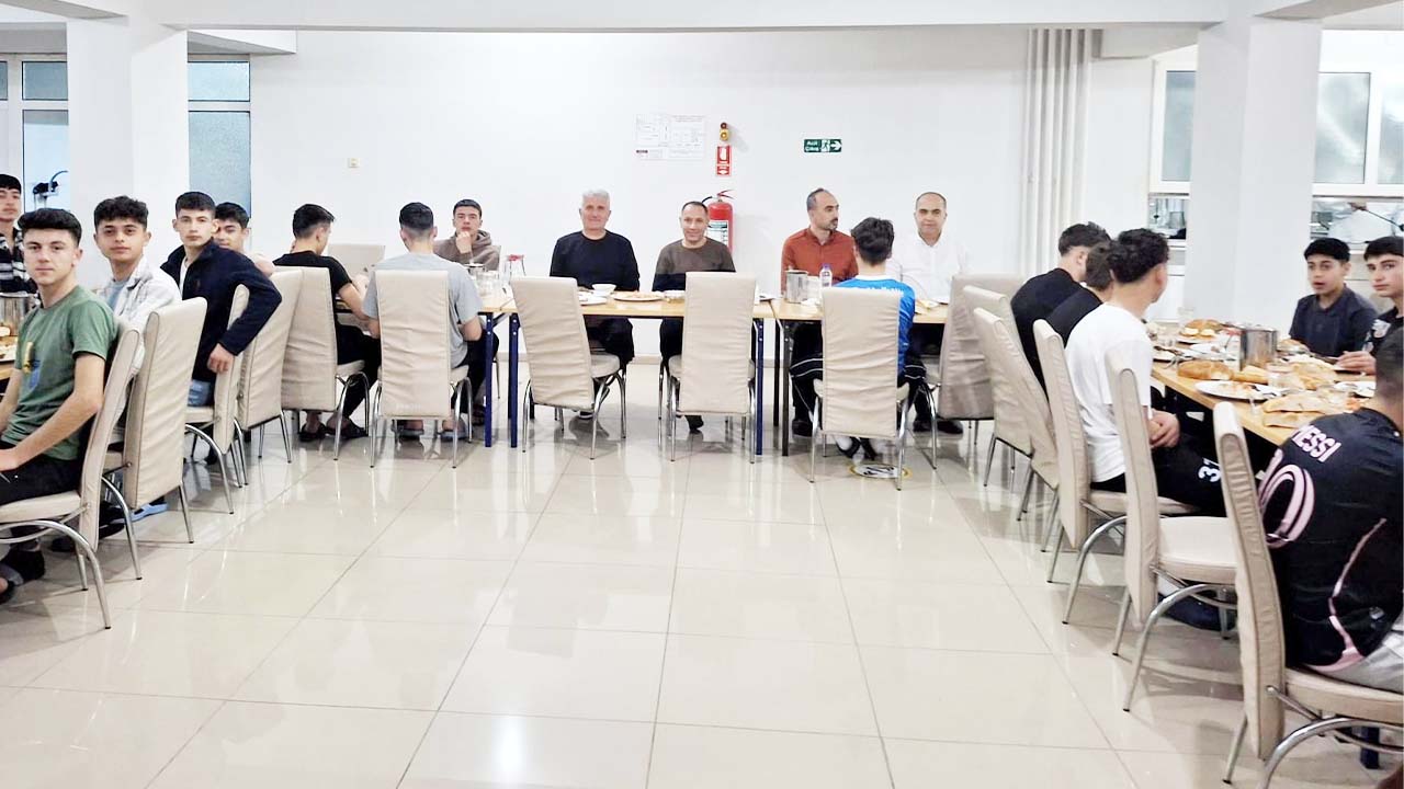 Eğitim Iftar (3)