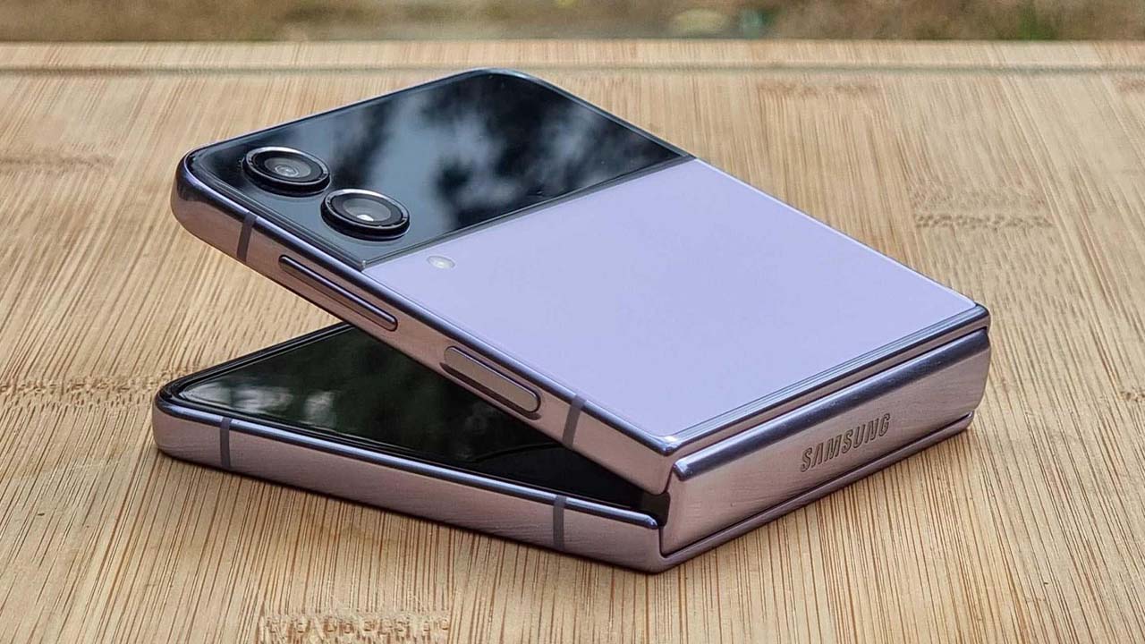 Katlanabilir Telefon (3)
