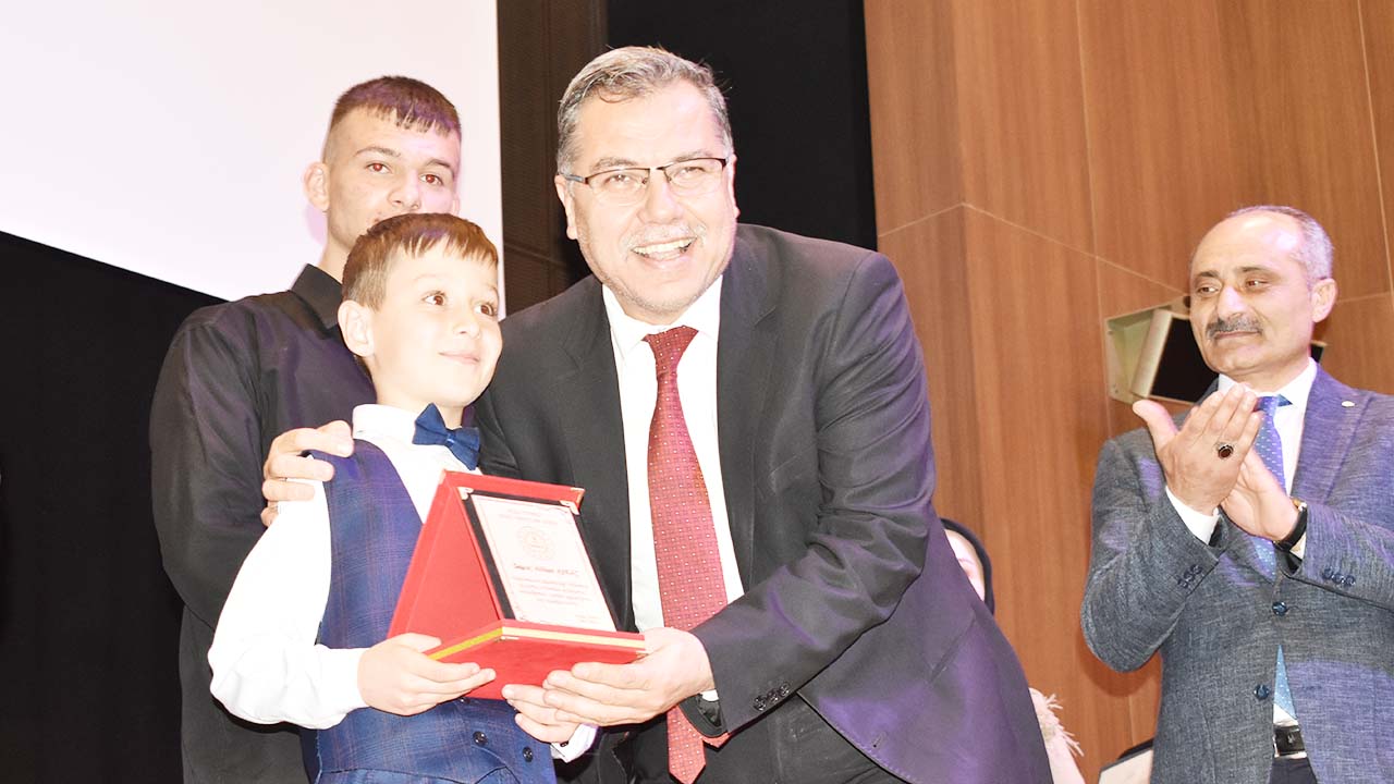 Nida Tüfekçi Sergi (4)