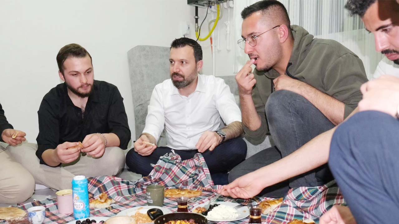 Süleyman Şahan Sahur (4)