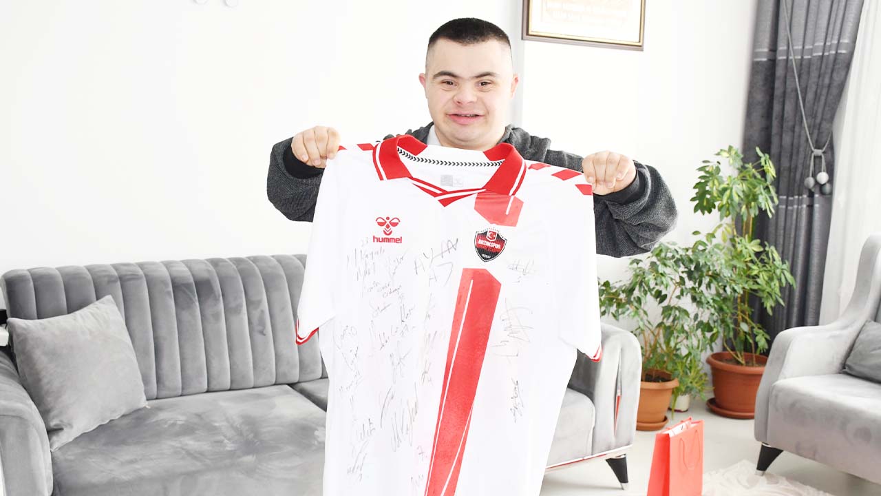 Yasin Murat Down (6)
