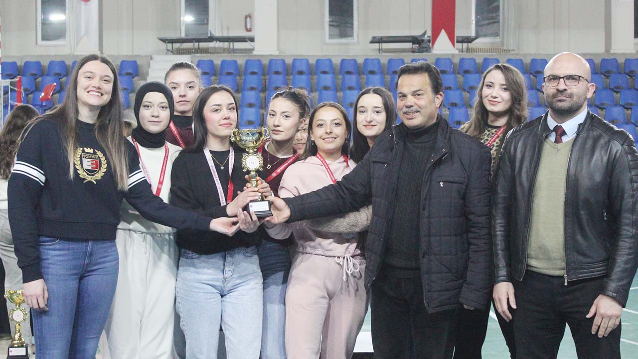 Yobü Voleybol (4)