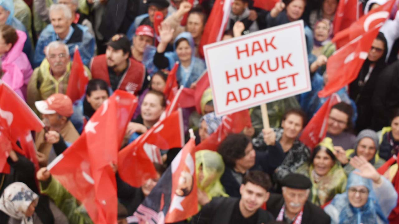 Ak Parti Chp Tepki (1)