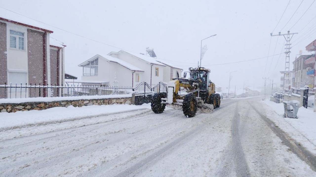 Akdağ Kar 14Nisan (1)