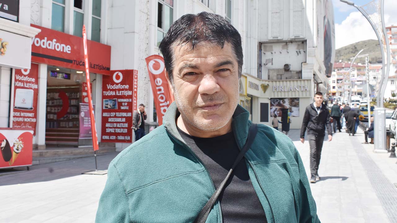 Alim Ayhan