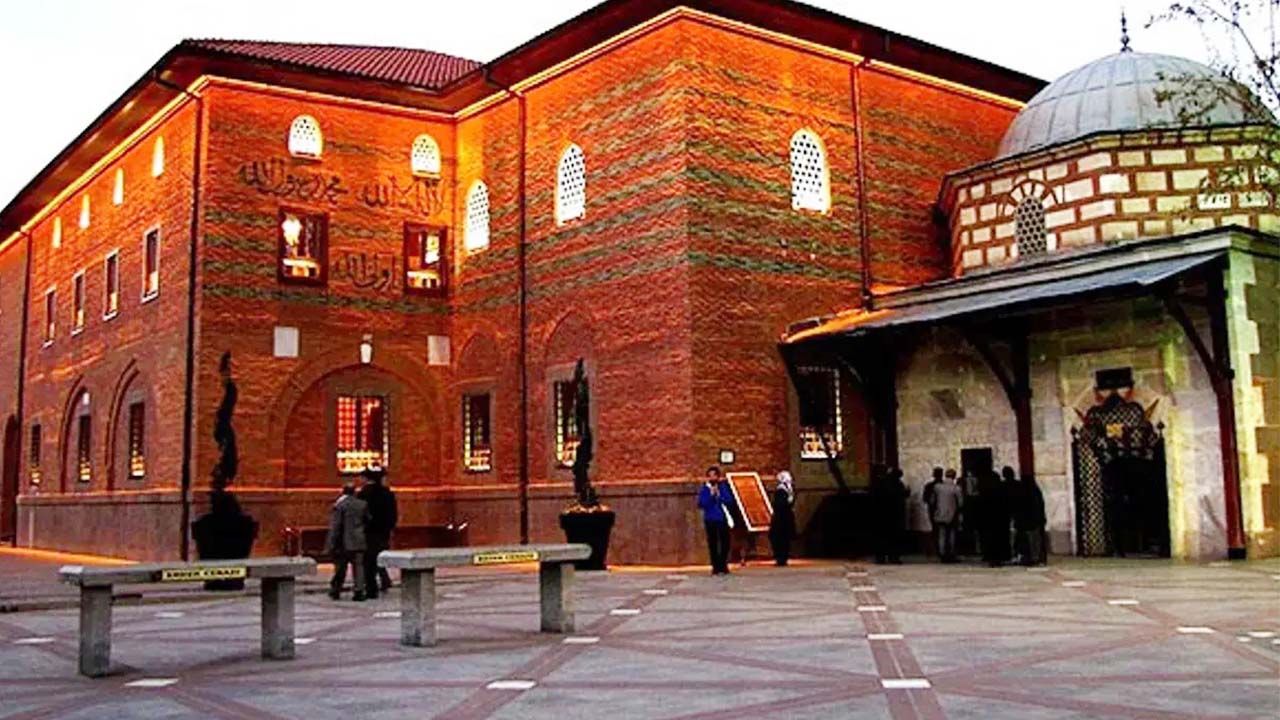 Ankara Türbeler Neler (4)