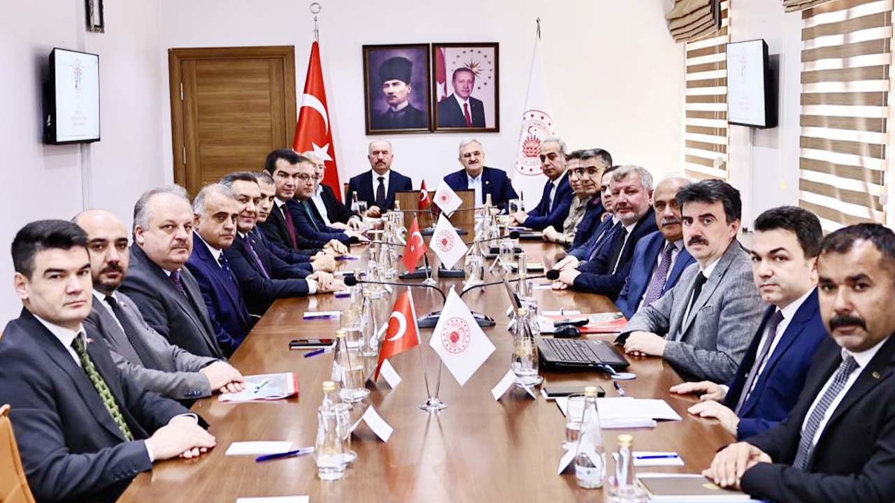 Bakan Yardımcısı Yozgat Uyarı (3)