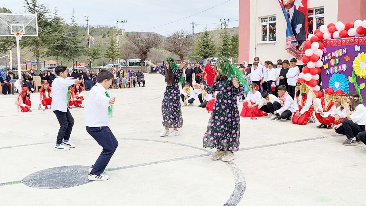 Jandarma 23Nisan (2)