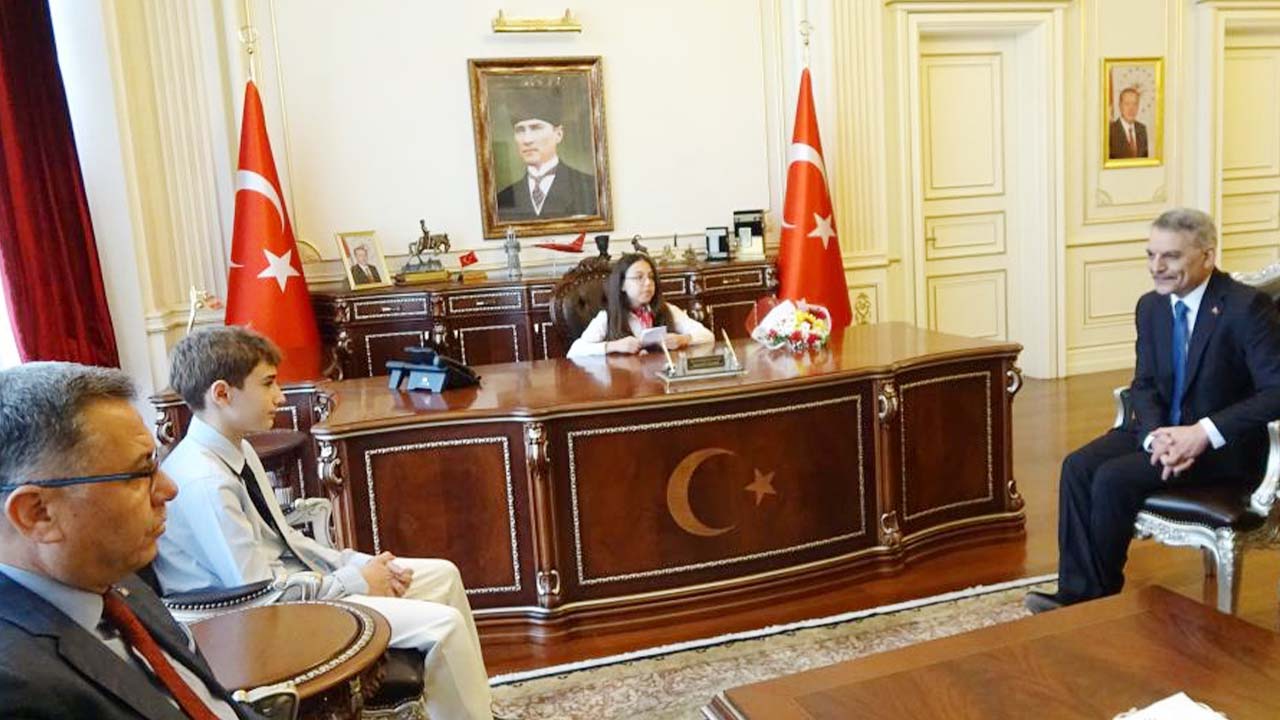 Vali Çocukk (2)