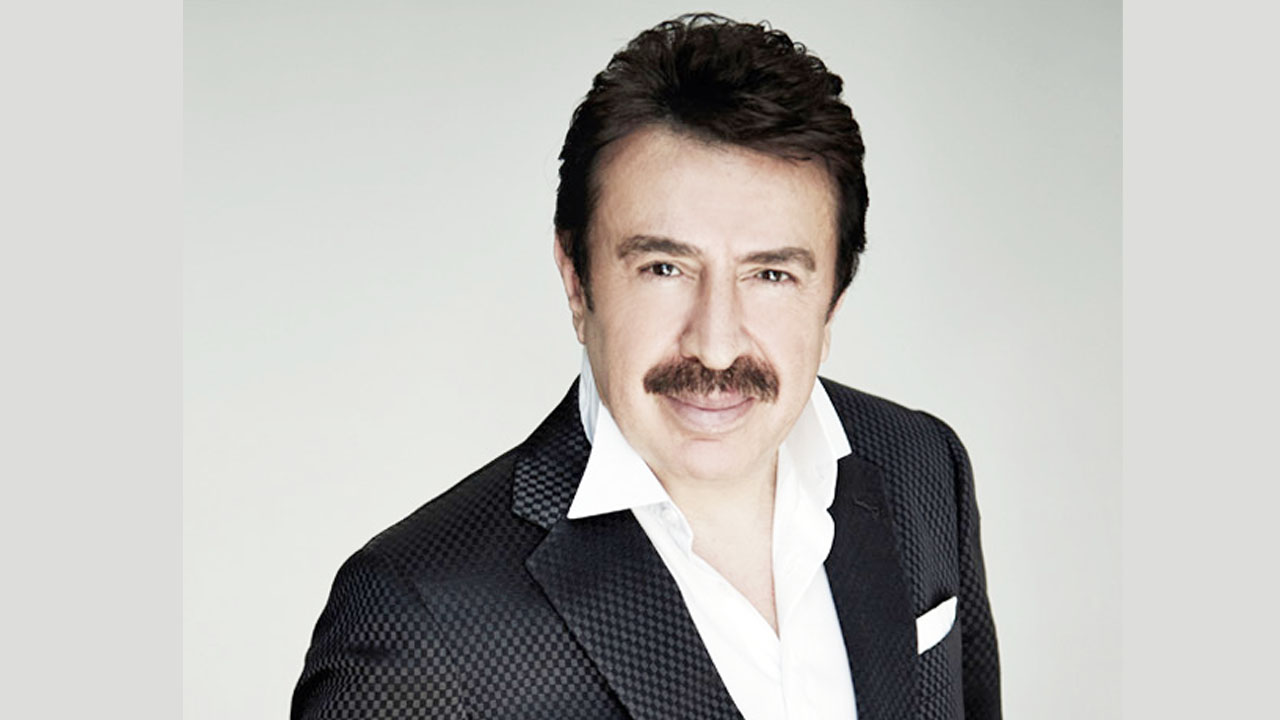 Ahmet Selcuk İlhan