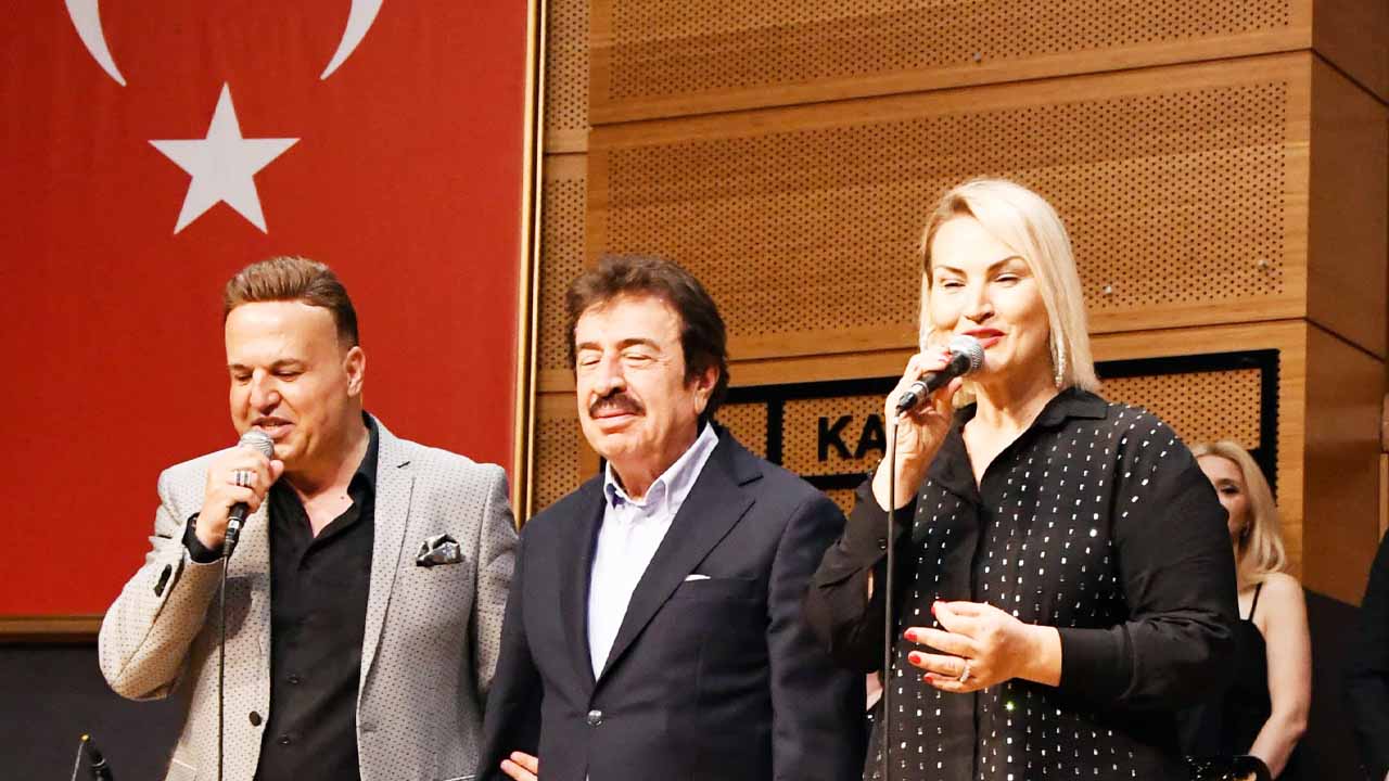 Ahmet Selcuk İlkan Konser Yozgat 5