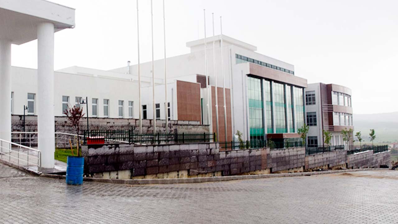 Akdağmadeni Devlet Hastanesi (1)