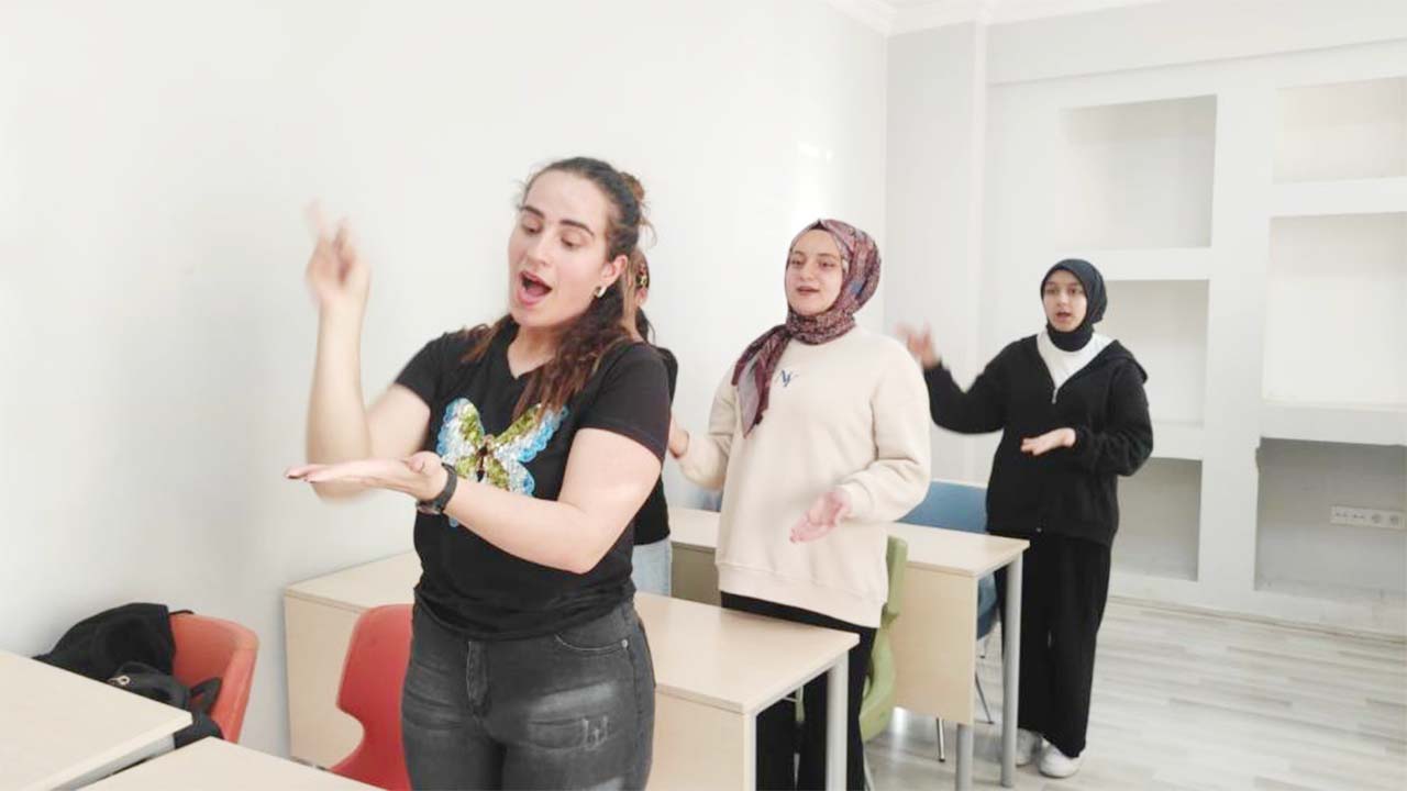 Işaret Dili (4)