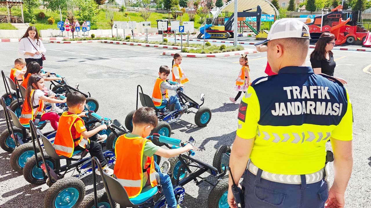 Jandarma Eğitim (1)-2