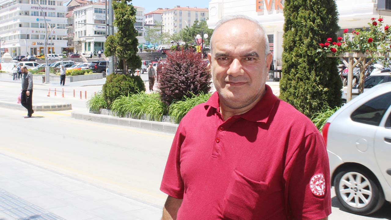 Ihsan Eker