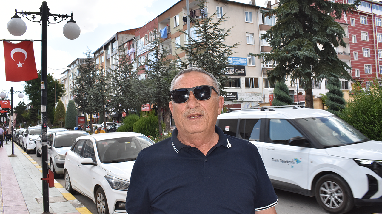 Adem Yarışır