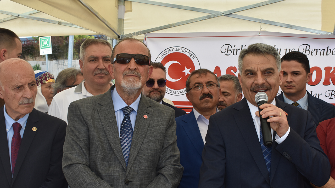 Aşure Etki̇ni̇lği̇ Meydan 3