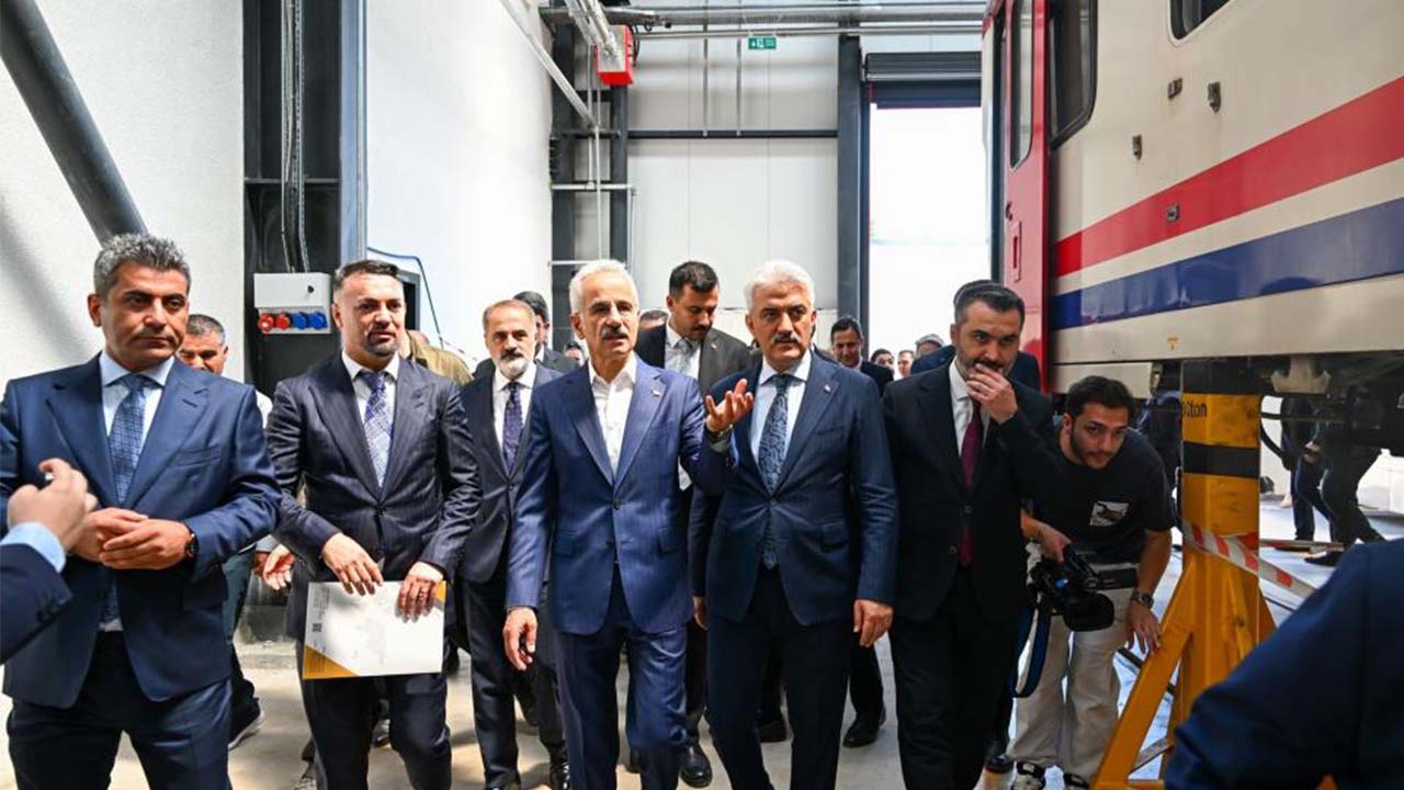 Bakan Uraloğlu (2)