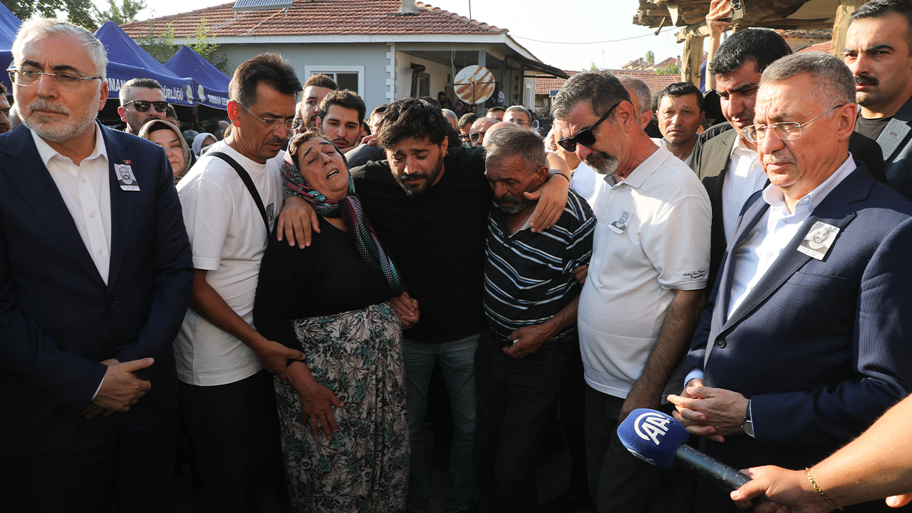 Oktay Şehi̇t