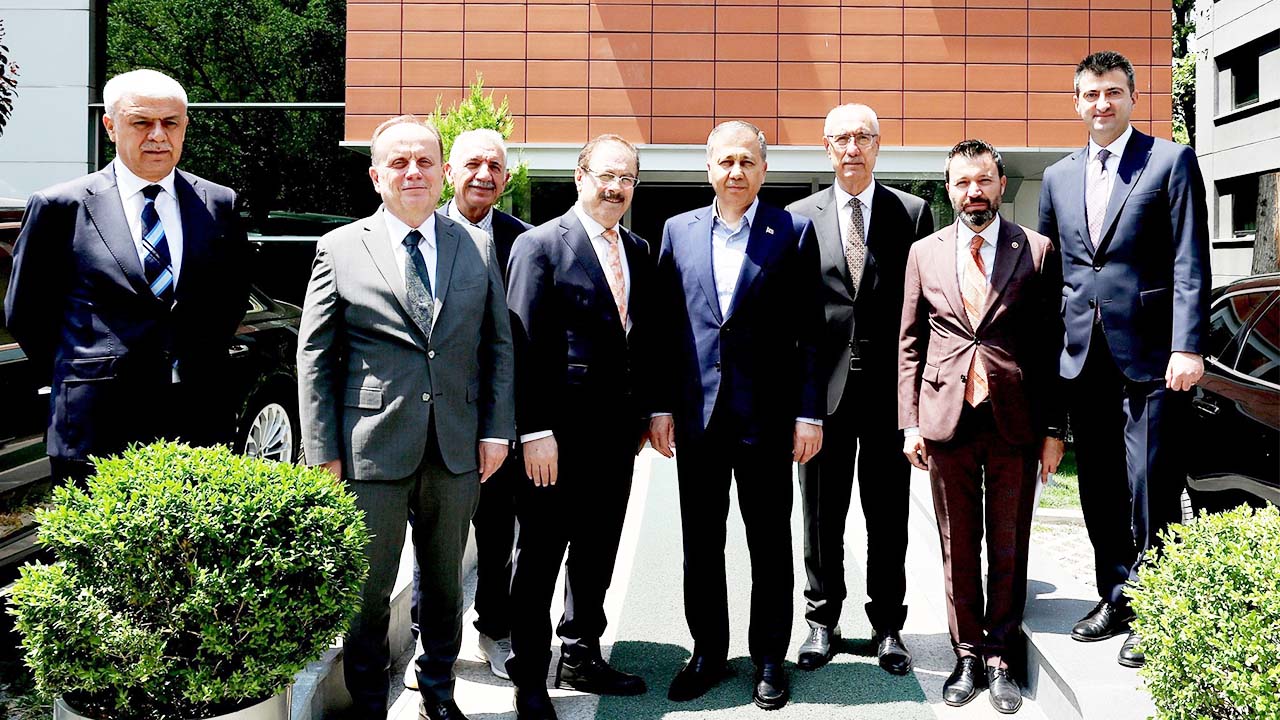 Teskomb Akgül Aliyerlikaya (2)