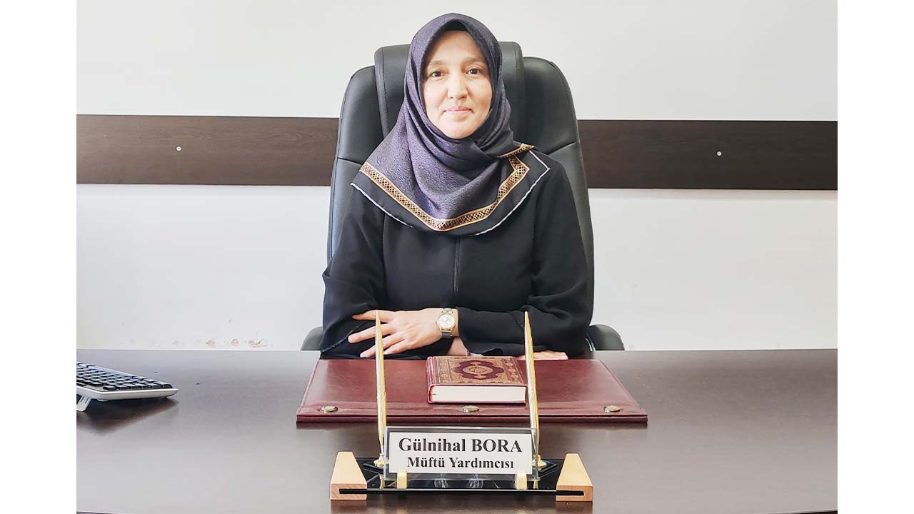 Gülnihal Bora (2)
