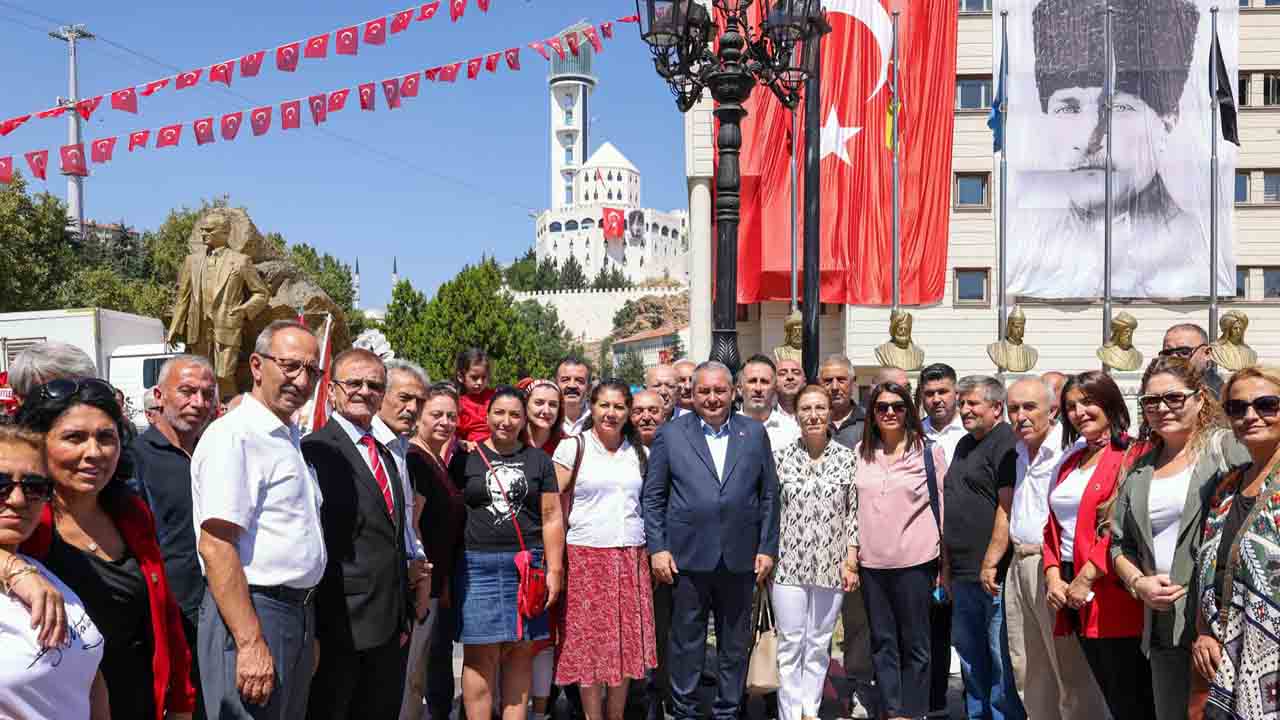 Kecioren Belediye Baskani 30 Agustos 2