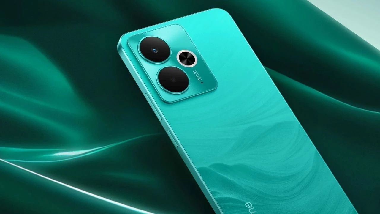 Realme 15T Geliyor