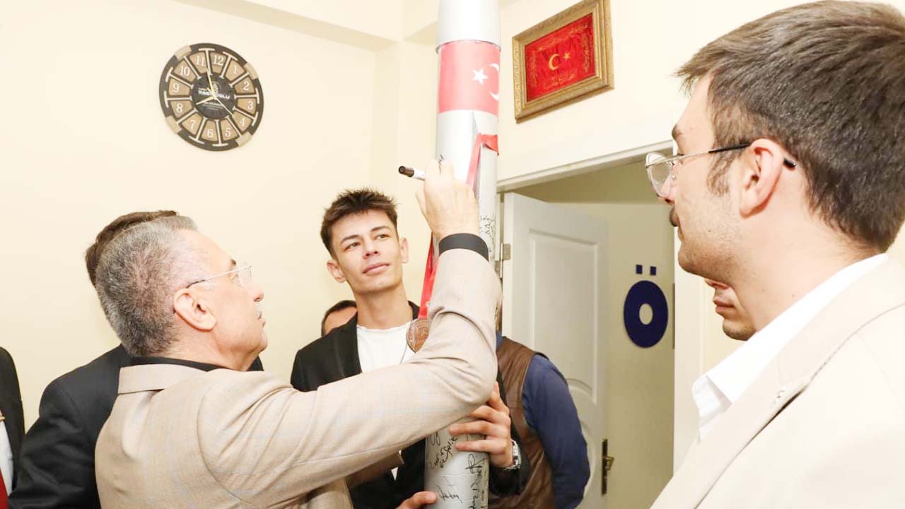 Fuat Oktay Elmadağ (4)