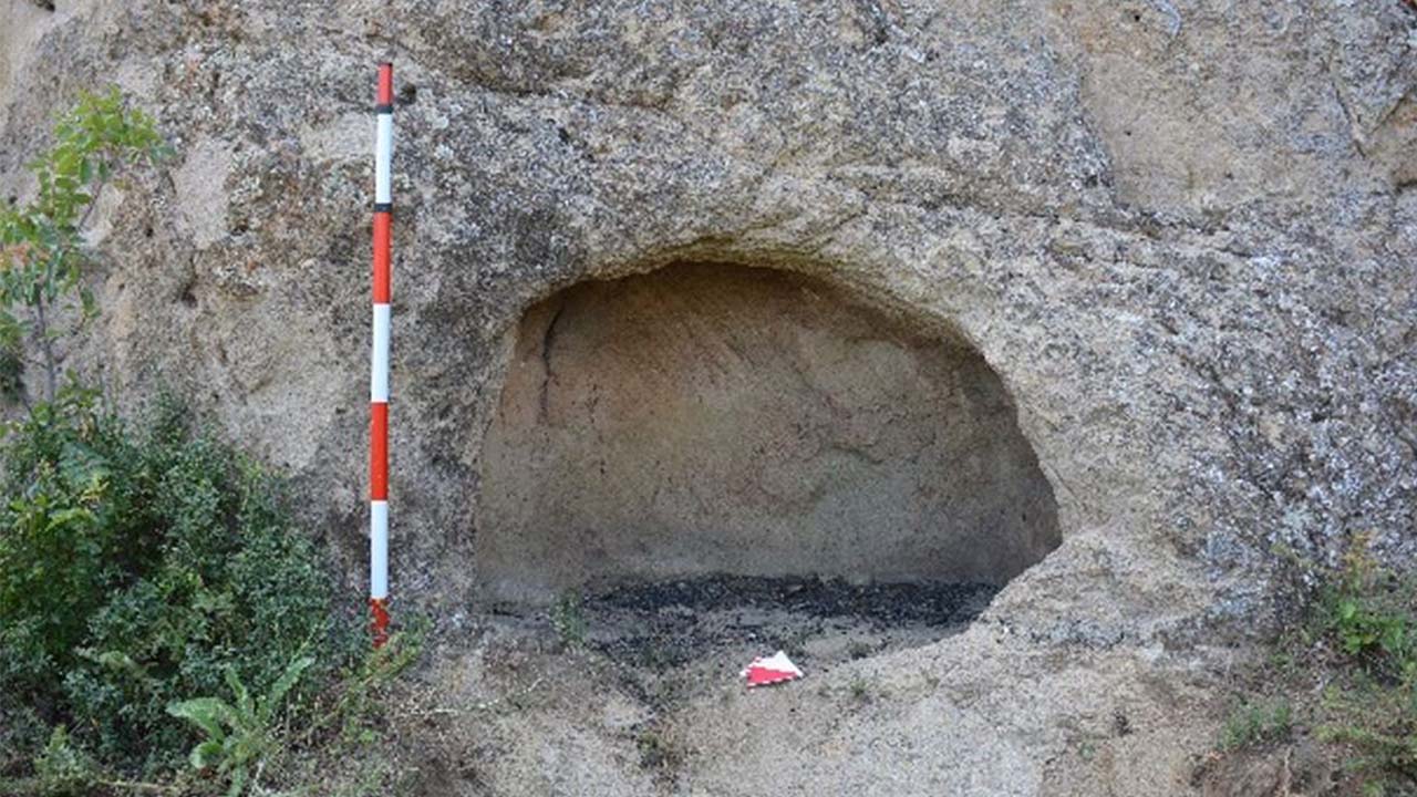 Çandır Köyü Kaya (2)