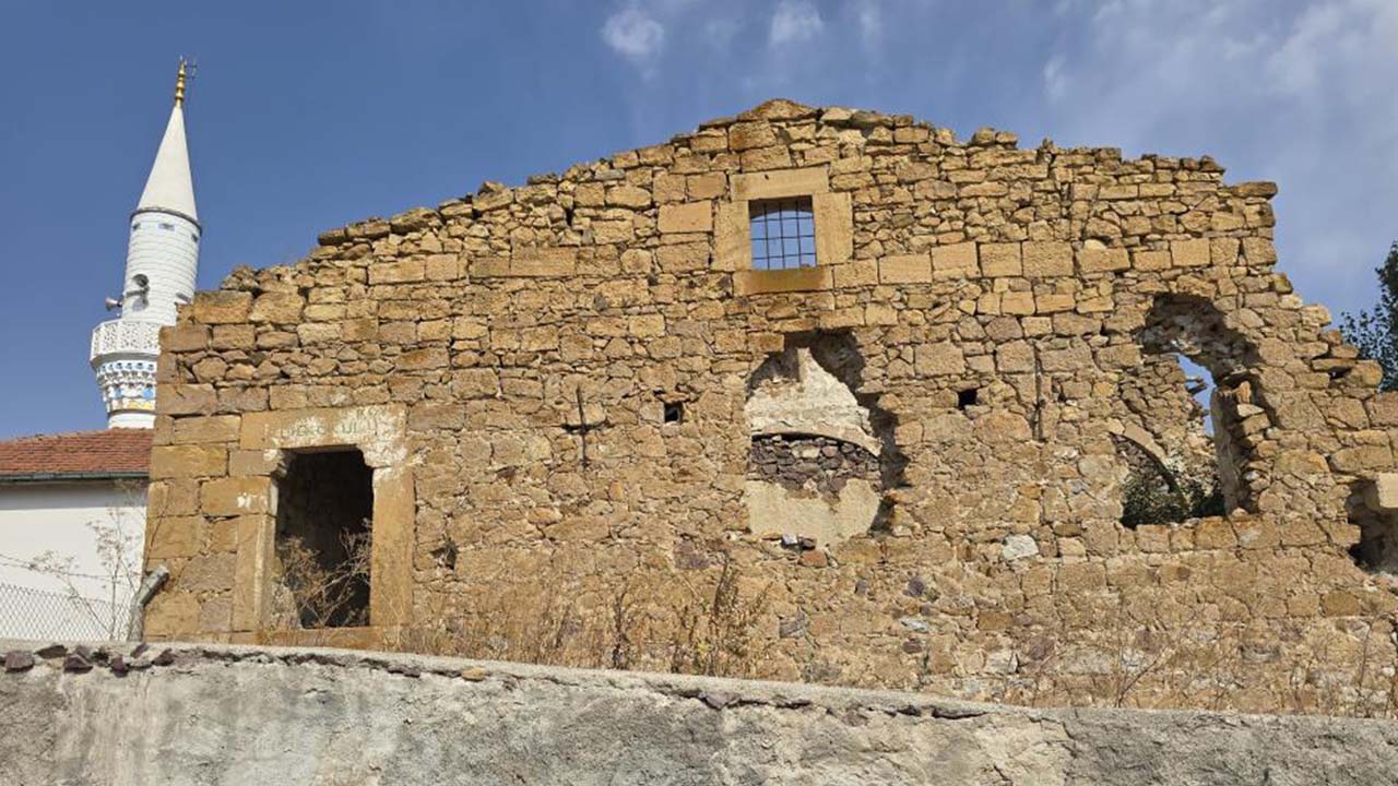 Sorgun Kilise (2)