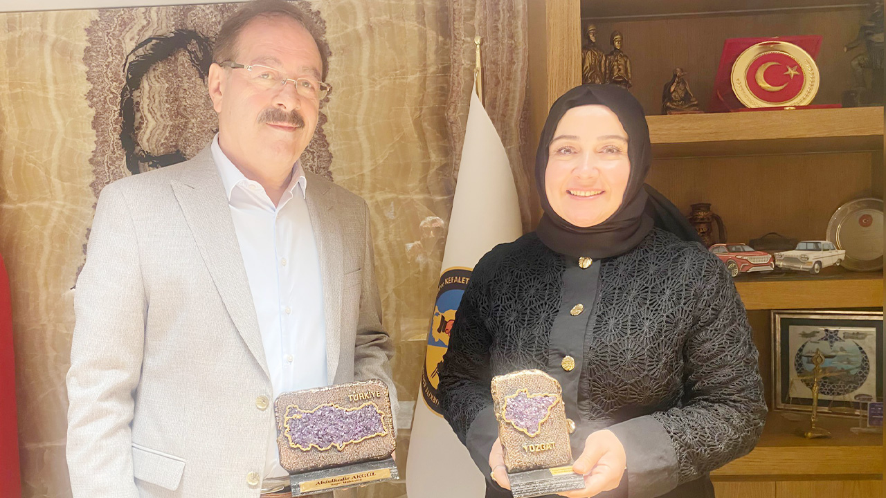 Nimet Türker