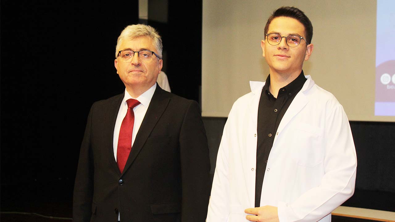 Yobü Beyaz Önlük Diş (2)