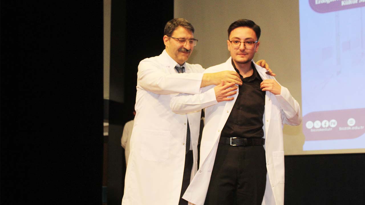 Yobü Beyaz Önlük Diş (5)